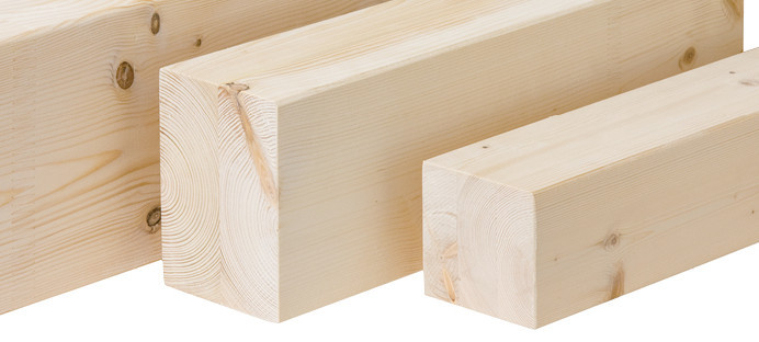 Duo- und Trio-Balken aus hochwertigem Brettschichtholz für den Holzbau, mit glatter Oberfläche und sichtbarer Holzmaserung.